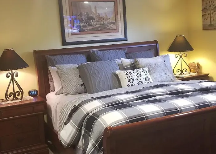 Private, Quite Casita , N. Scottsdale Area,private Pool & Patio, Az. Apartment *